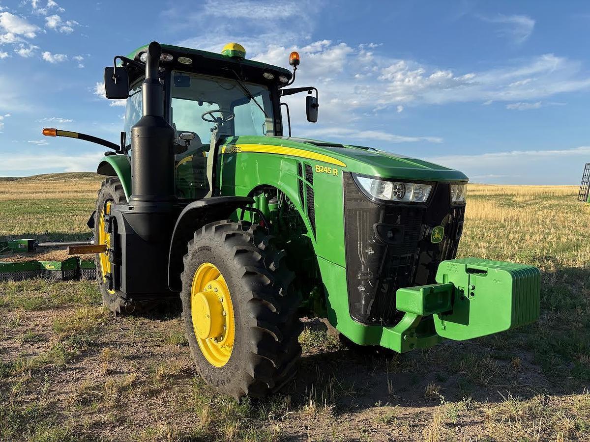 2019 JOHN DEERE 8245R in Kimball, NE