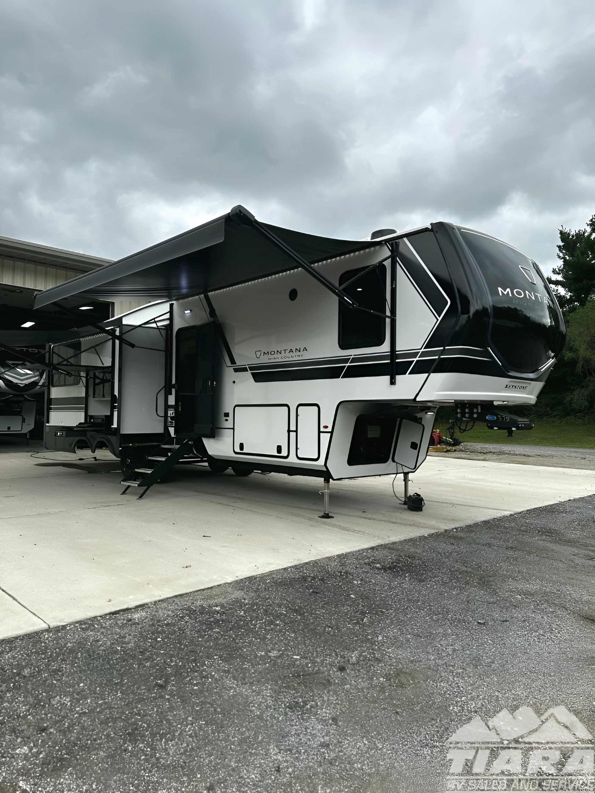2026 Keystone Rv Montana High Country 325RK in elkhart IN