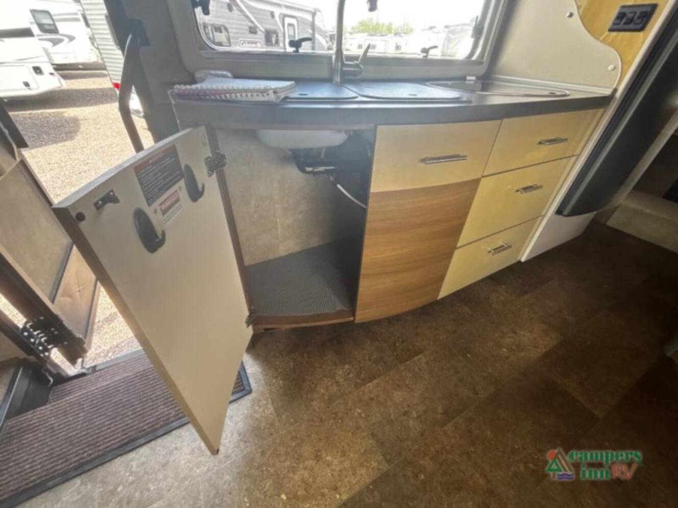A photo of this 2017 Winnebago View 24G