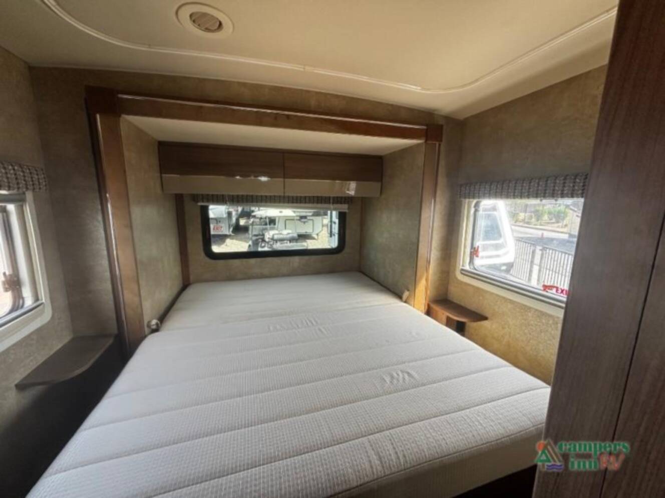 A photo of this 2017 Winnebago View 24G