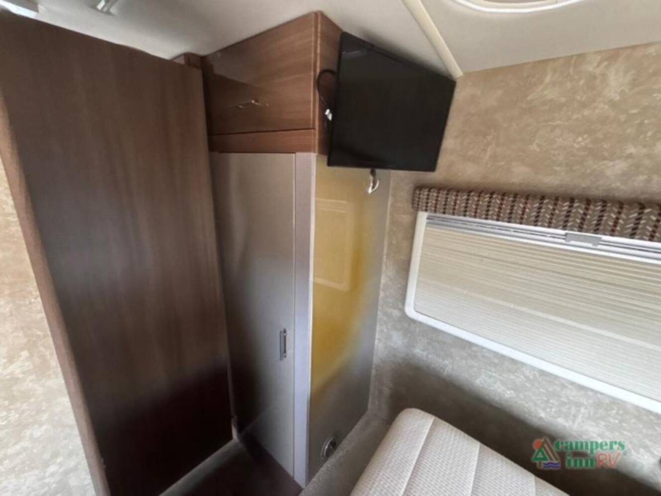 A photo of this 2017 Winnebago View 24G