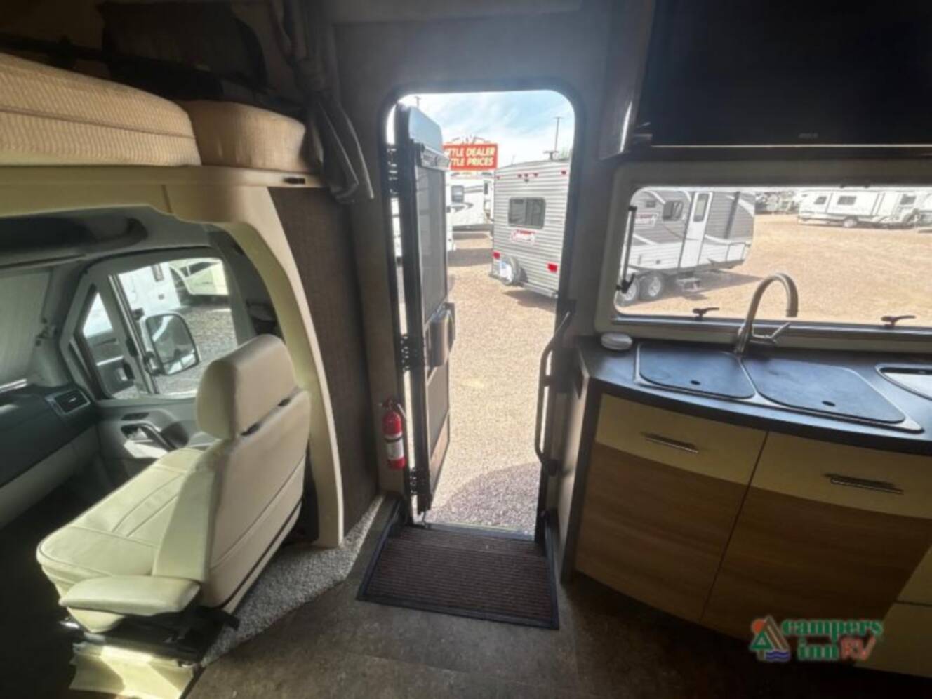A photo of this 2017 Winnebago View 24G