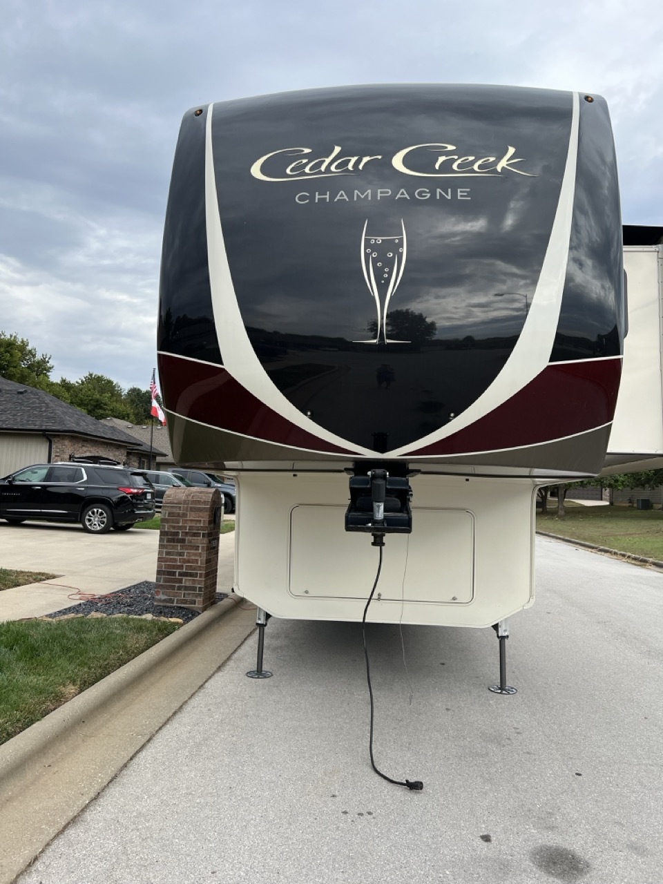 2020 Forest River CEDAR CREEK CHAMPAGNE 38EL RV