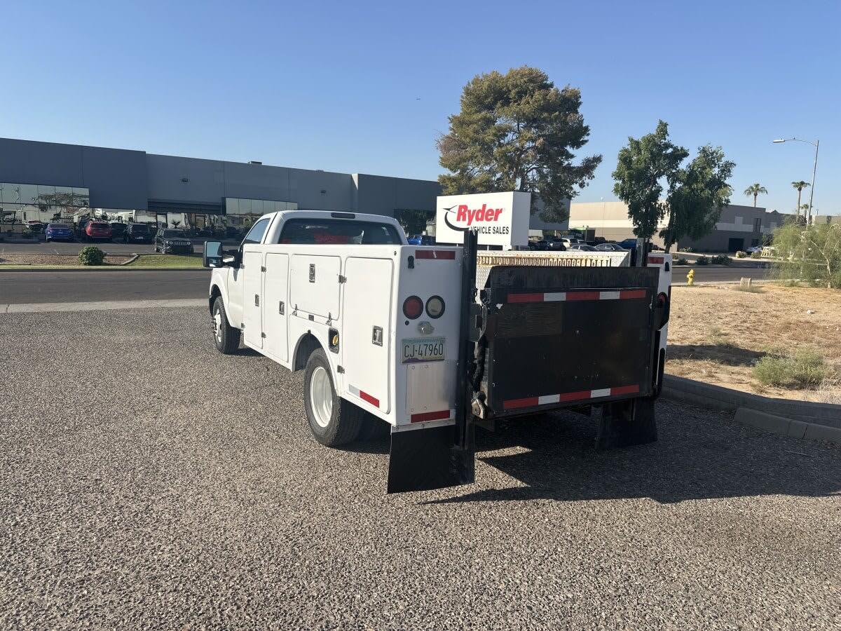 2015 Ford F-350 photo 6