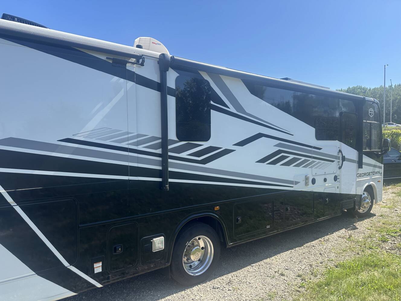 A photo of this 2025 Forest River GEORGETOWN 5 SERIES 31L5