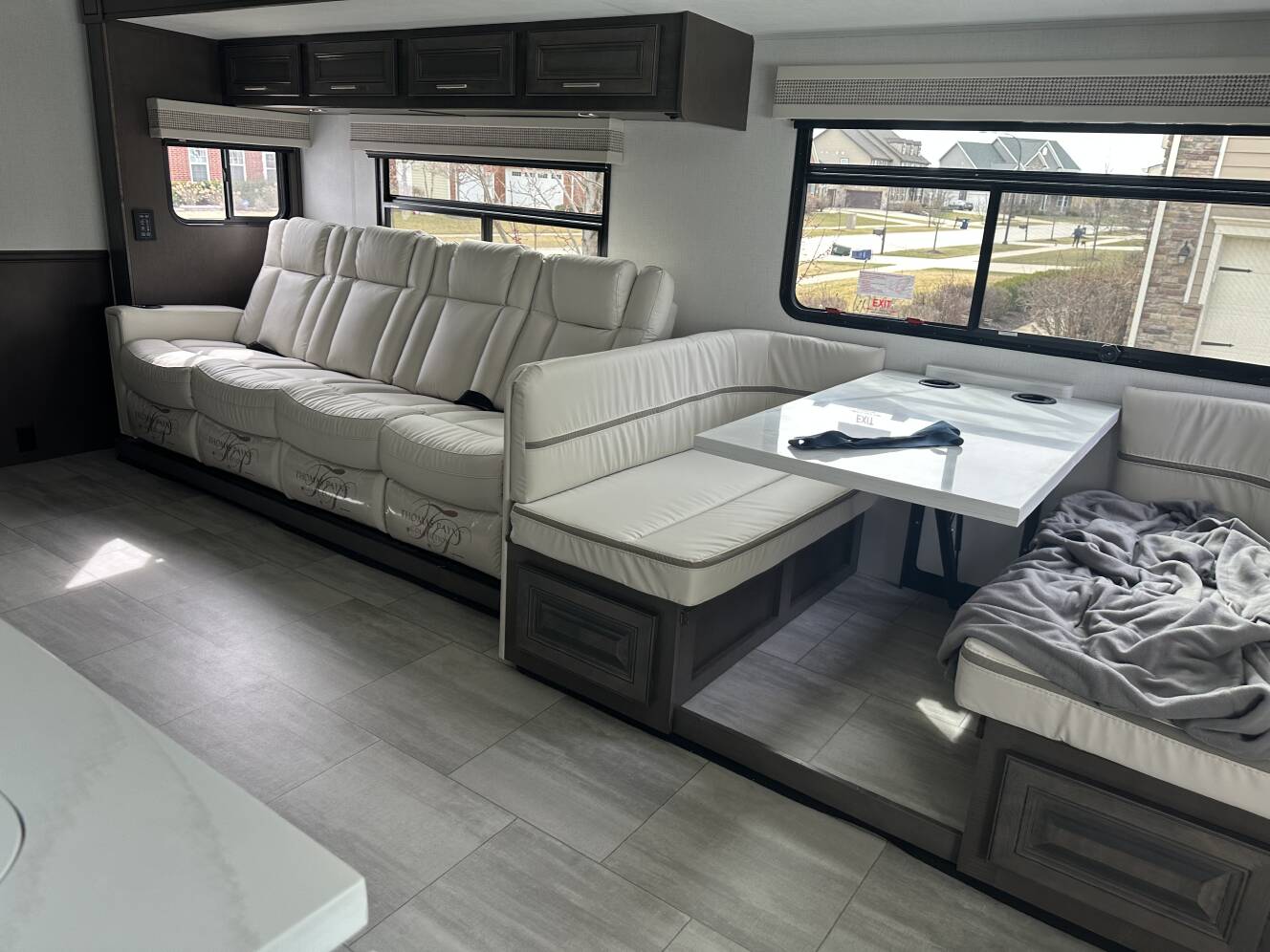 A photo of this 2025 Forest River GEORGETOWN 5 SERIES 31L5