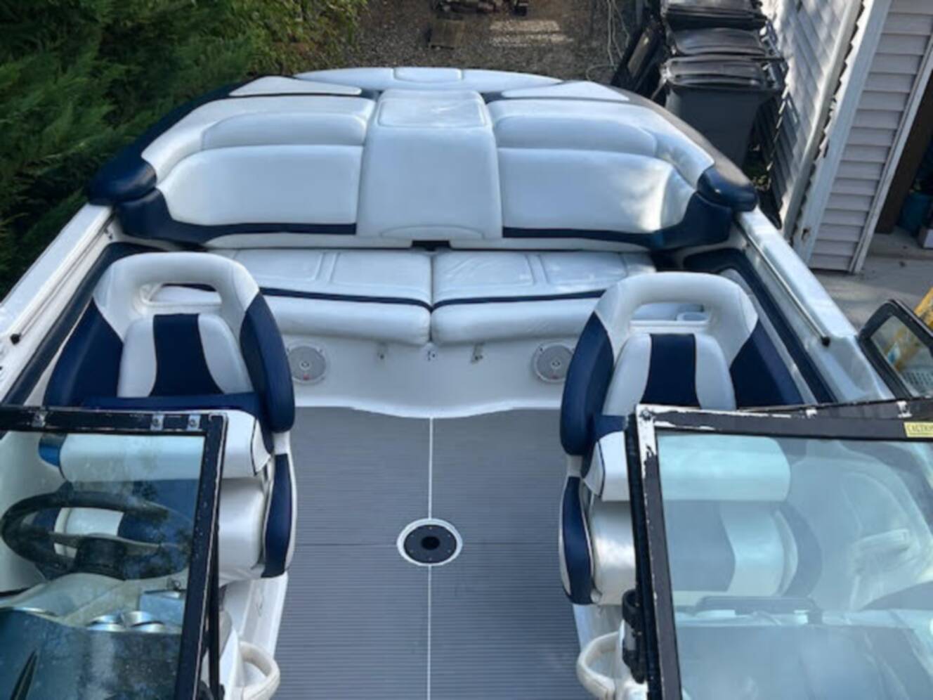 A photo of this 2002 Sea-Doo 205 Utopia