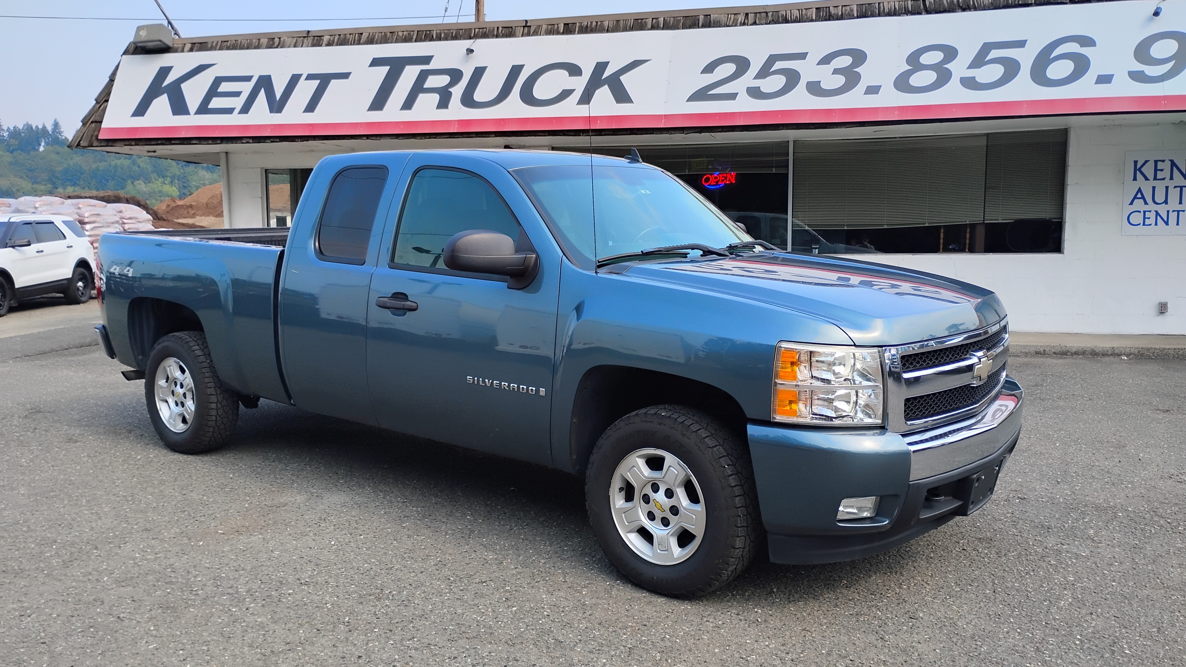 2007 CHEVROLET SILVERADO 1500 LS in Kent, WA