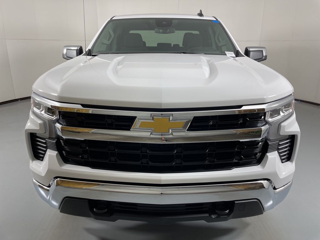 2026 Chevrolet Silverado 1500 LT1 photo 4