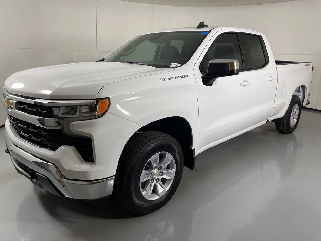 2026 Chevrolet Silverado 1500 LT1 photo 5