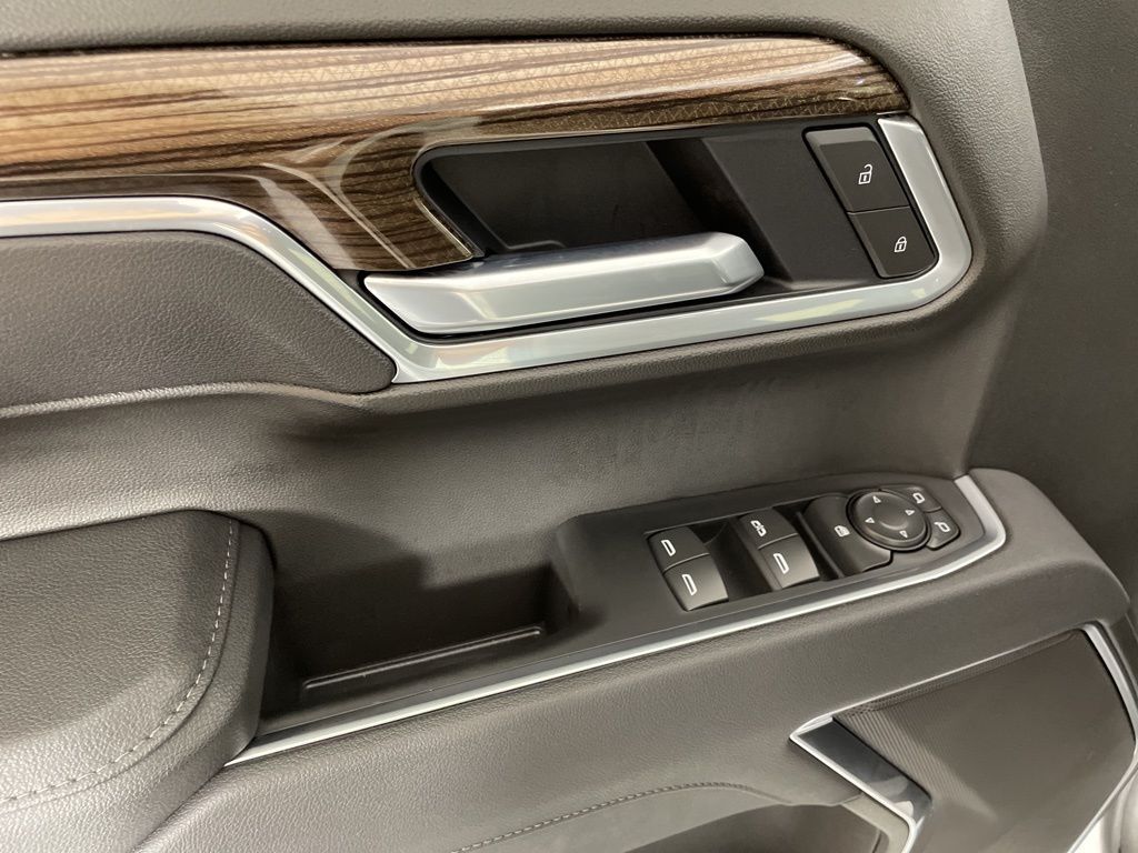 2026 Chevrolet Silverado 1500 LT1 photo 11