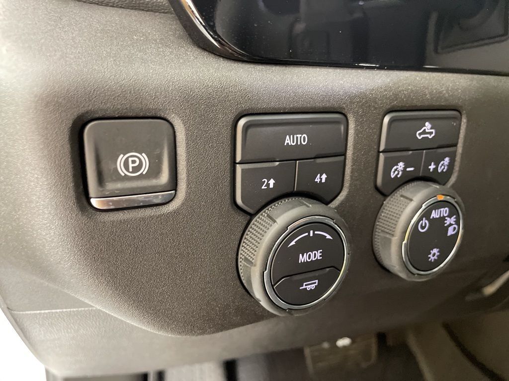 2026 Chevrolet Silverado 1500 LT1 photo 19