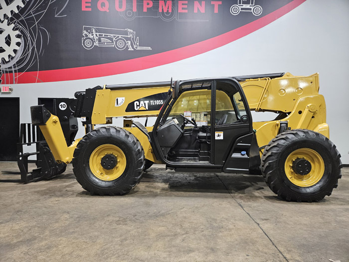 2017 CATERPILLAR TL1055D in Cary, IL