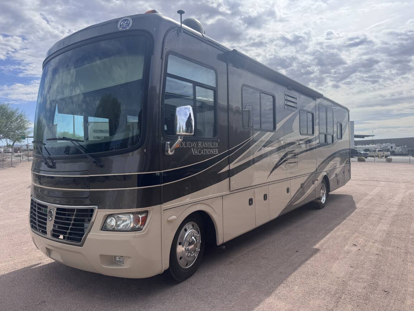 A photo of this 2013 Holiday Rambler Vacationer M-36SBT