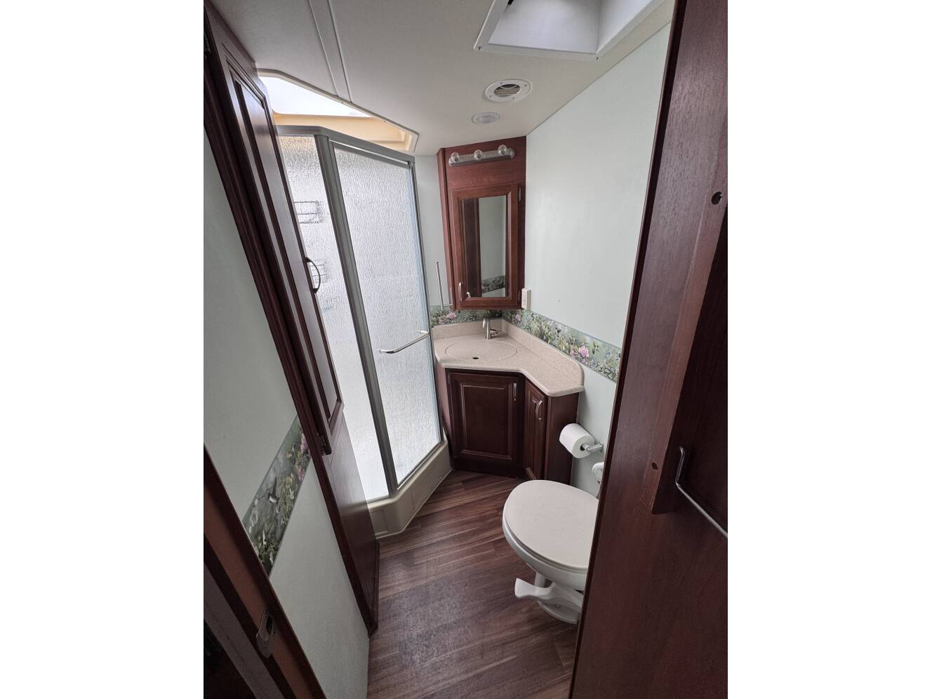 A photo of this 2013 Holiday Rambler Vacationer M-36SBT