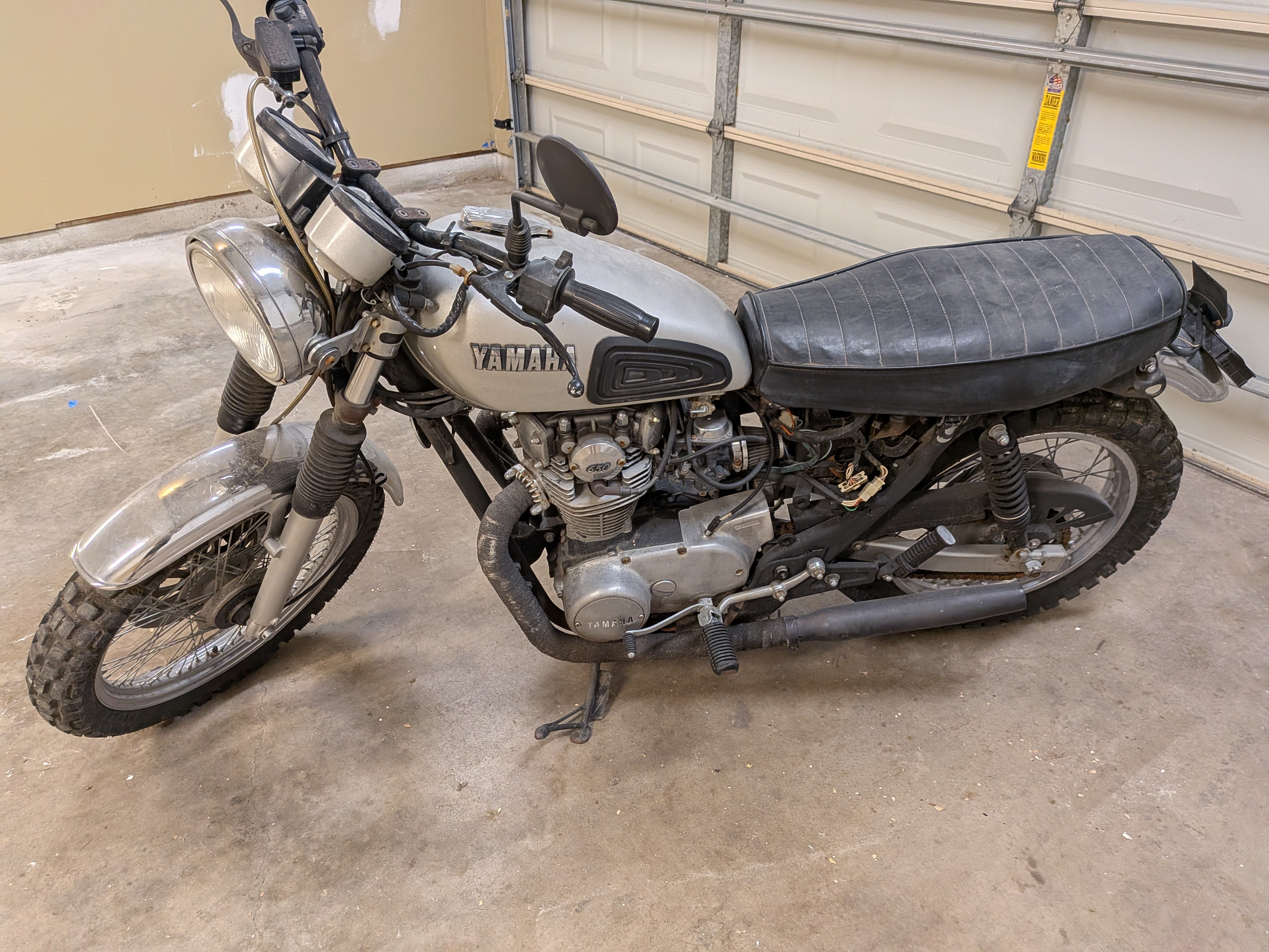 sr400 xs650 tx650 duro classic 4.00-18