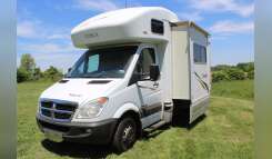 2008 Itasca NAVION 24H RV