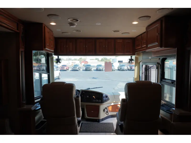 2018 TIFFIN MOTORHOMES PHAETON 37 BH