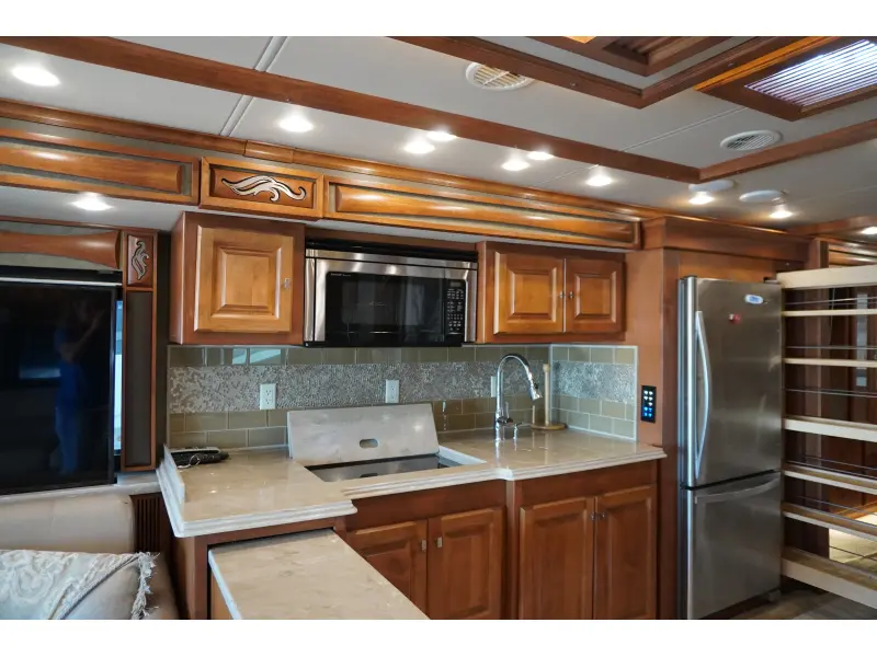 2018 TIFFIN MOTORHOMES PHAETON 37 BH