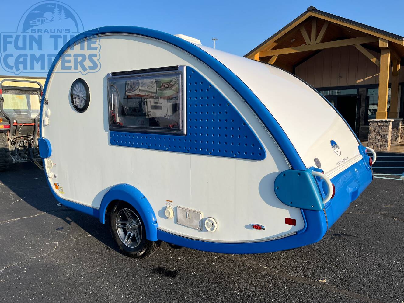 A photo of this 2020 Nucamp T@B 320 S