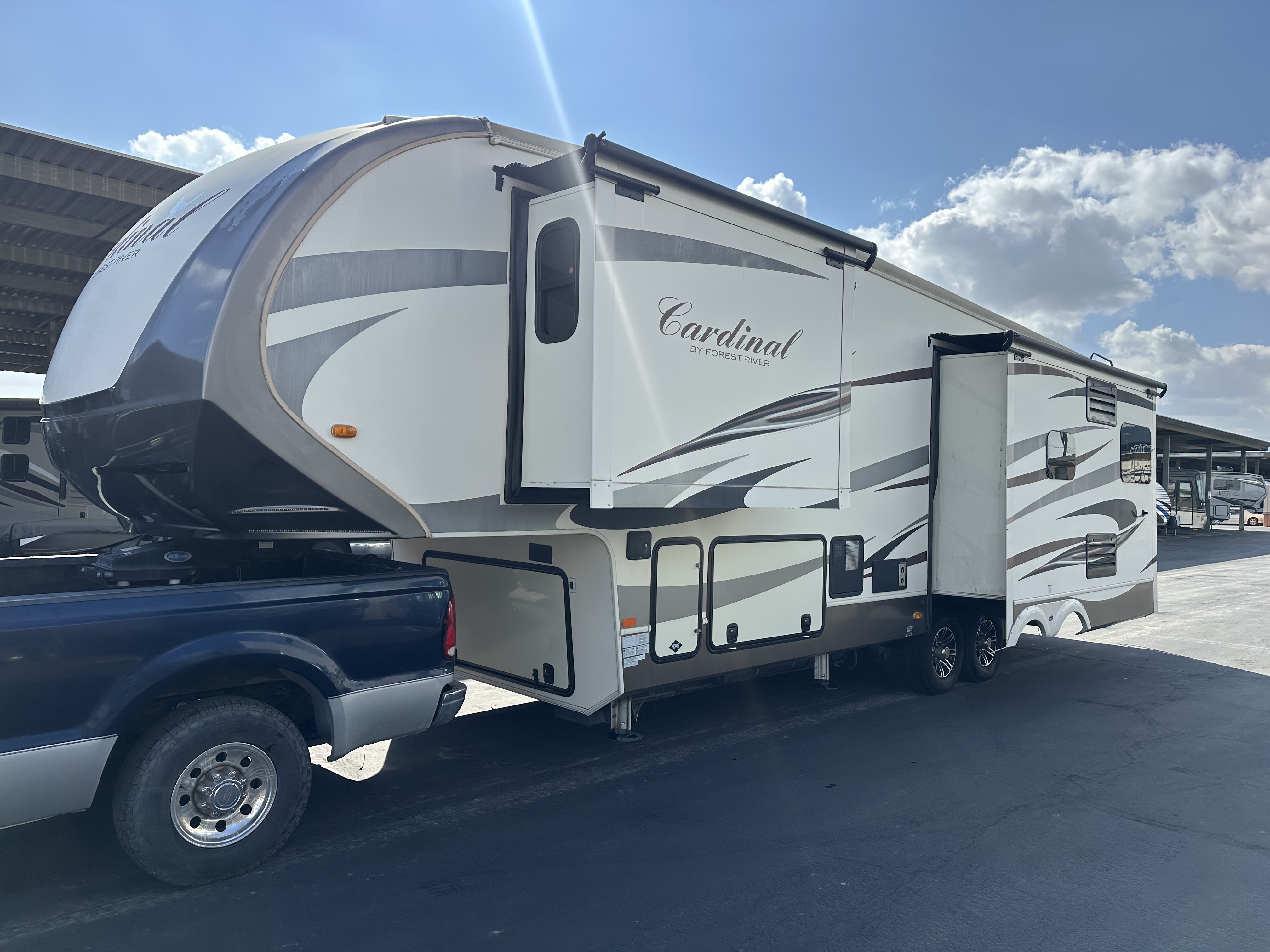 2017 Forest River CARDINAL 3250RL RV