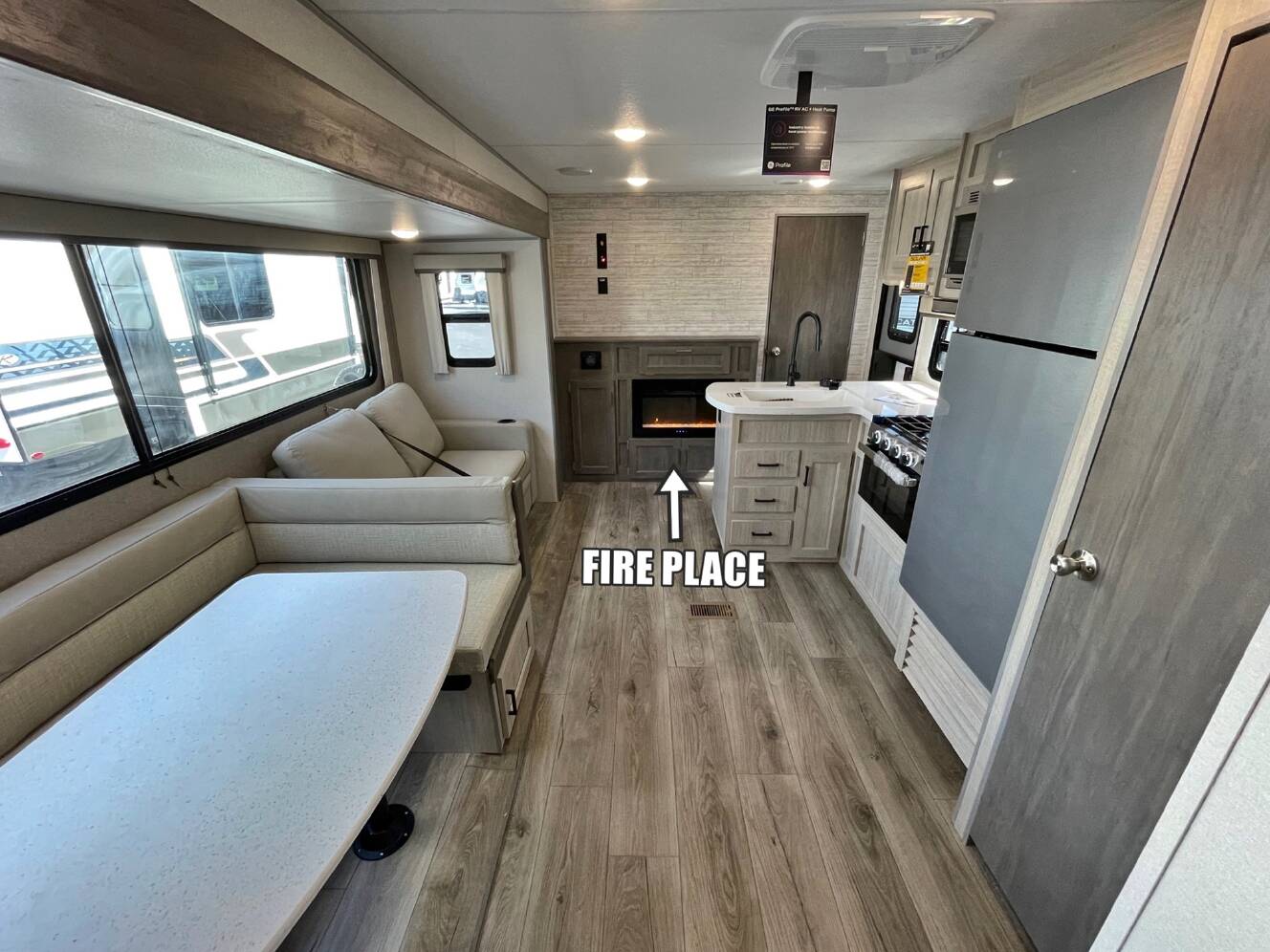 A photo of this 2026 Coachmen CATALINA 323BHDSCK