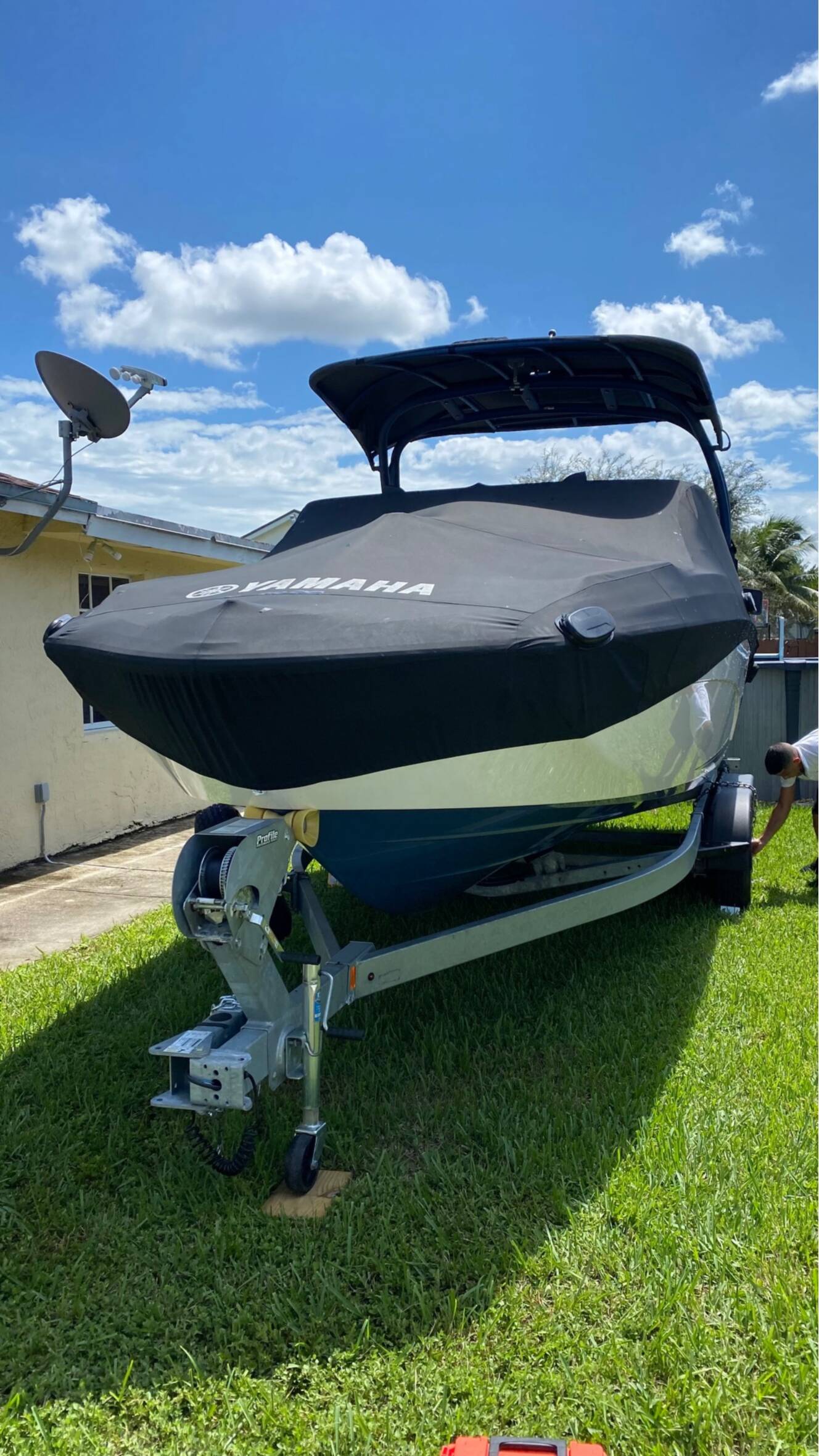 A photo of this 2020 Yamaha 242 Limited S E-Series