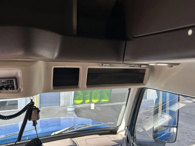 2016 VOLVO VN