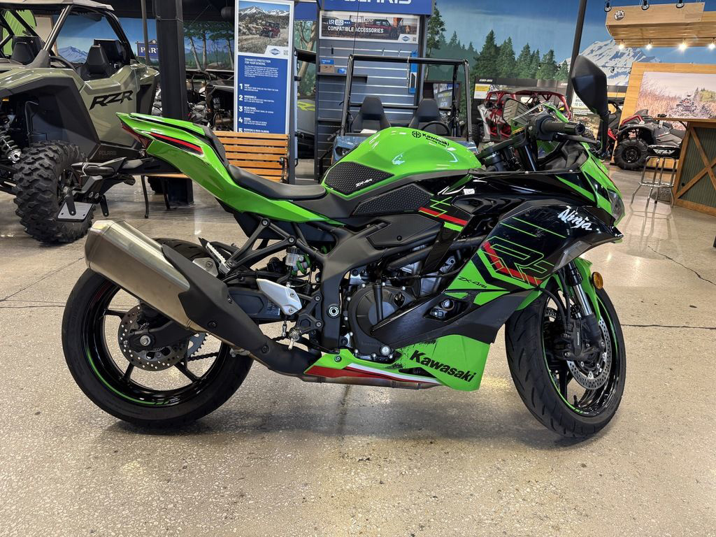 ざわざわ④ New 2024 Kawasaki Ninja ZX-4RR ABS, Fresno CA | Specs, Price