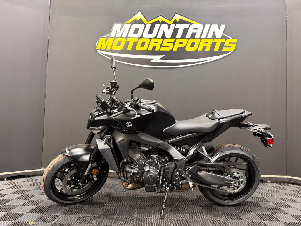 e*9様 夏休みSALE【匿名送料無料】YAMAHApiaggeroNP-12ス SPARK Yamaha MT / Tracer / XSR Exhaust 