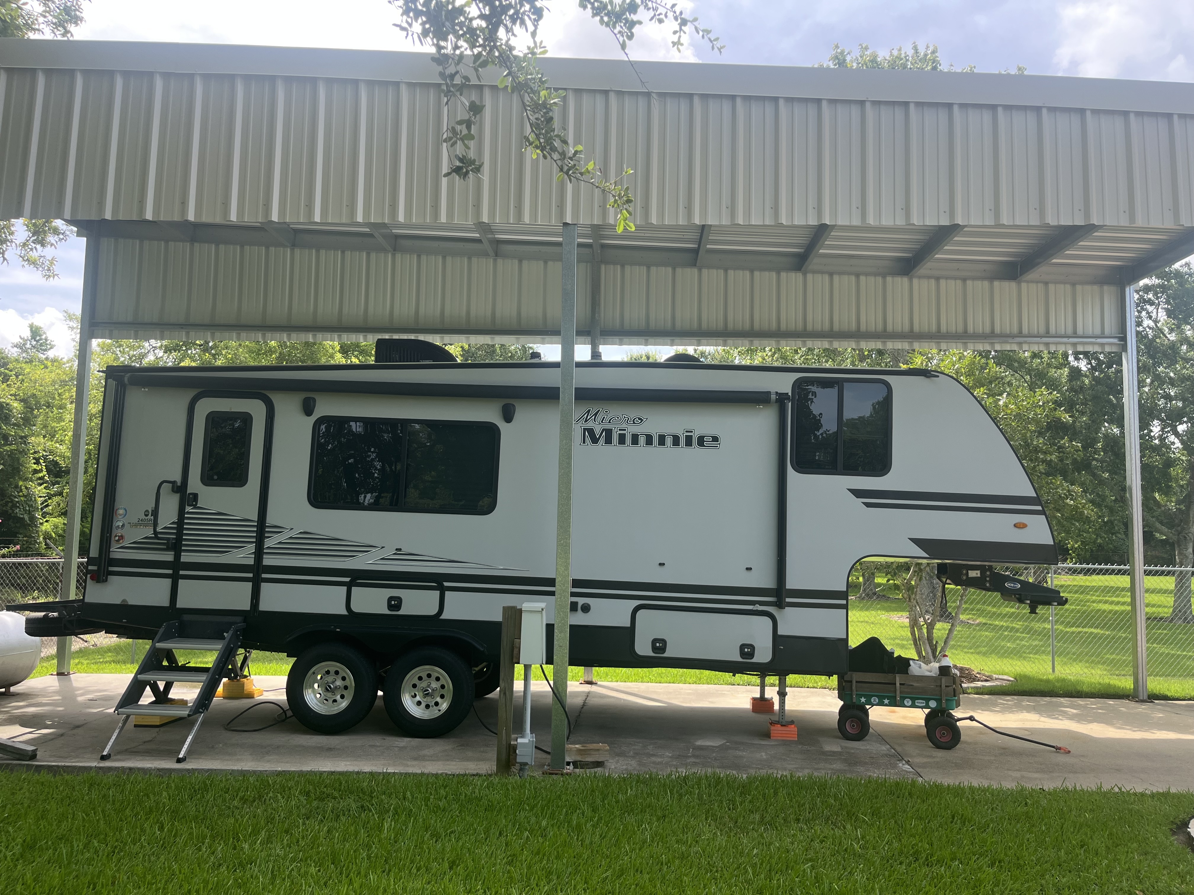 2020 Winnebago MINNIE WINNIE 2405RG RV