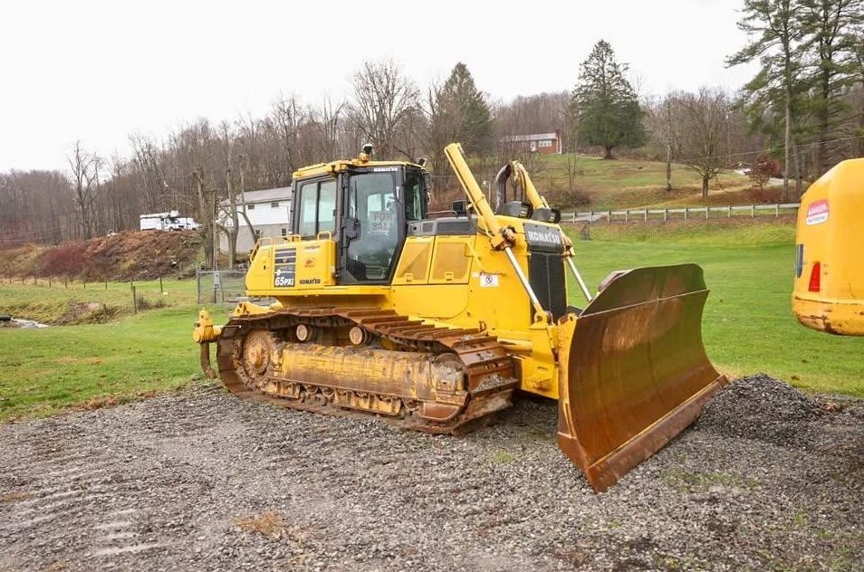 2018 KOMATSU D65PXI - 18 in Bridgeport, WV