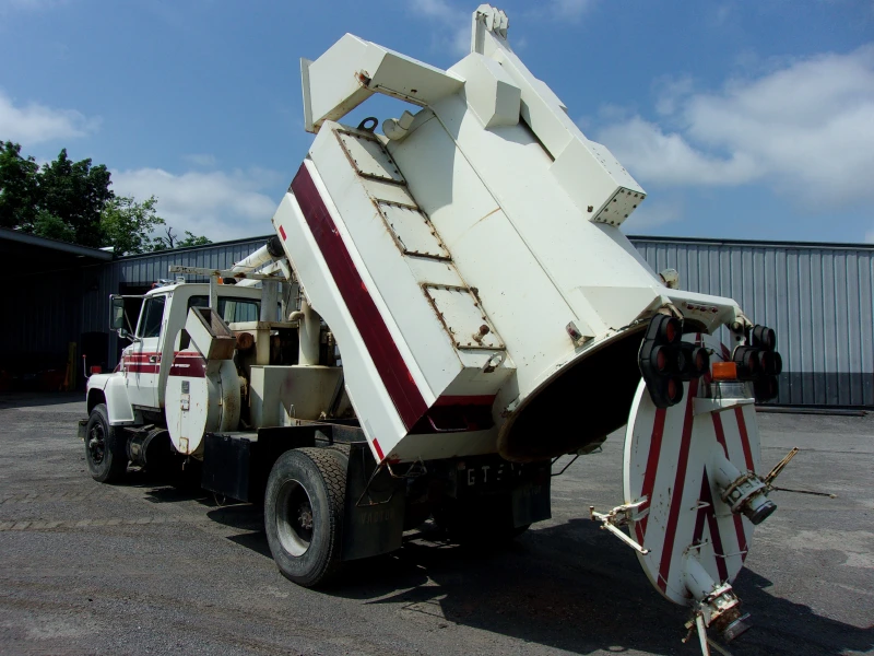 1988 FORD LN800