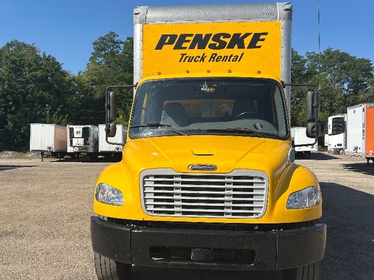 2022 Freightliner M2 106 Medium Duty photo 2