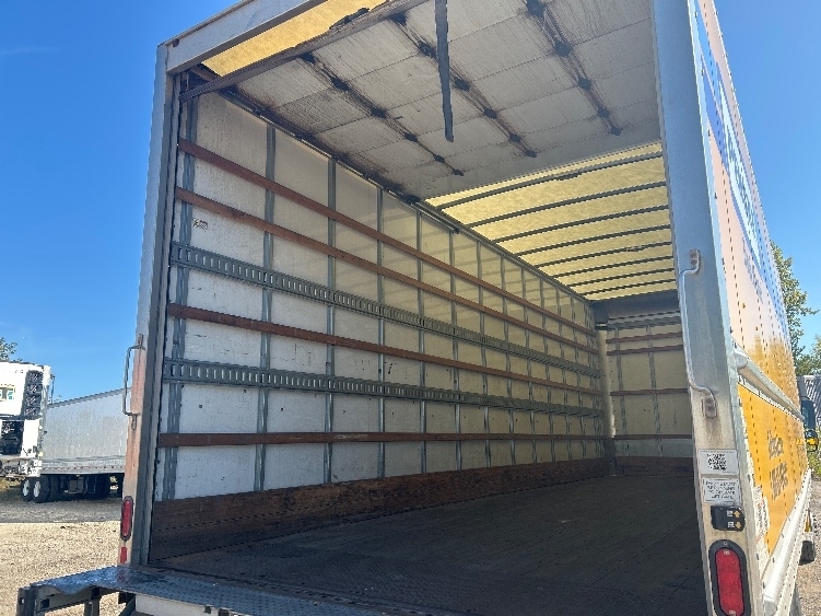 2022 Freightliner M2 106 Medium Duty photo 10