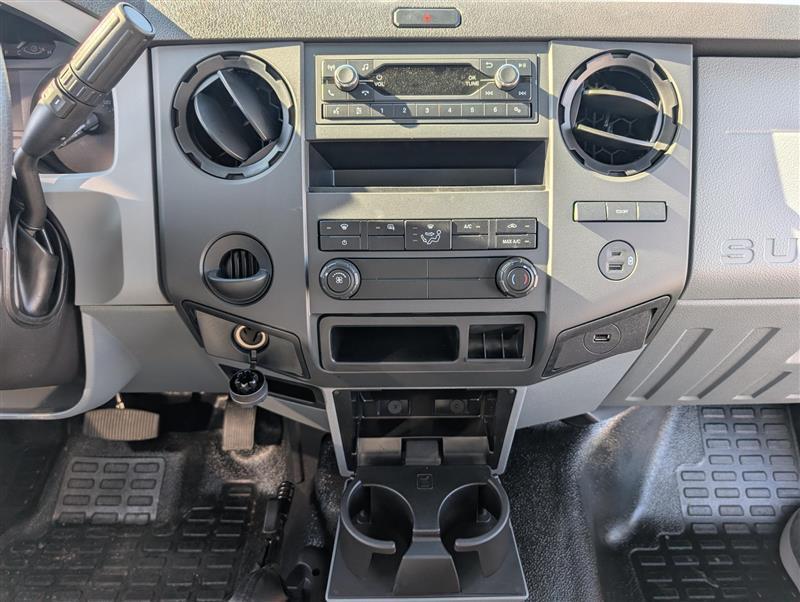 2026 Ford F-650 photo 16