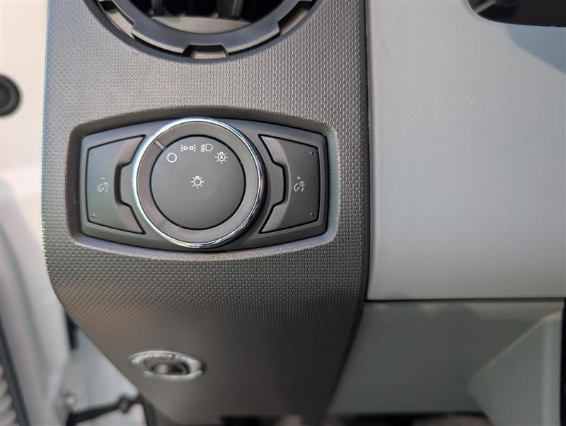 2026 Ford F-650 photo 13