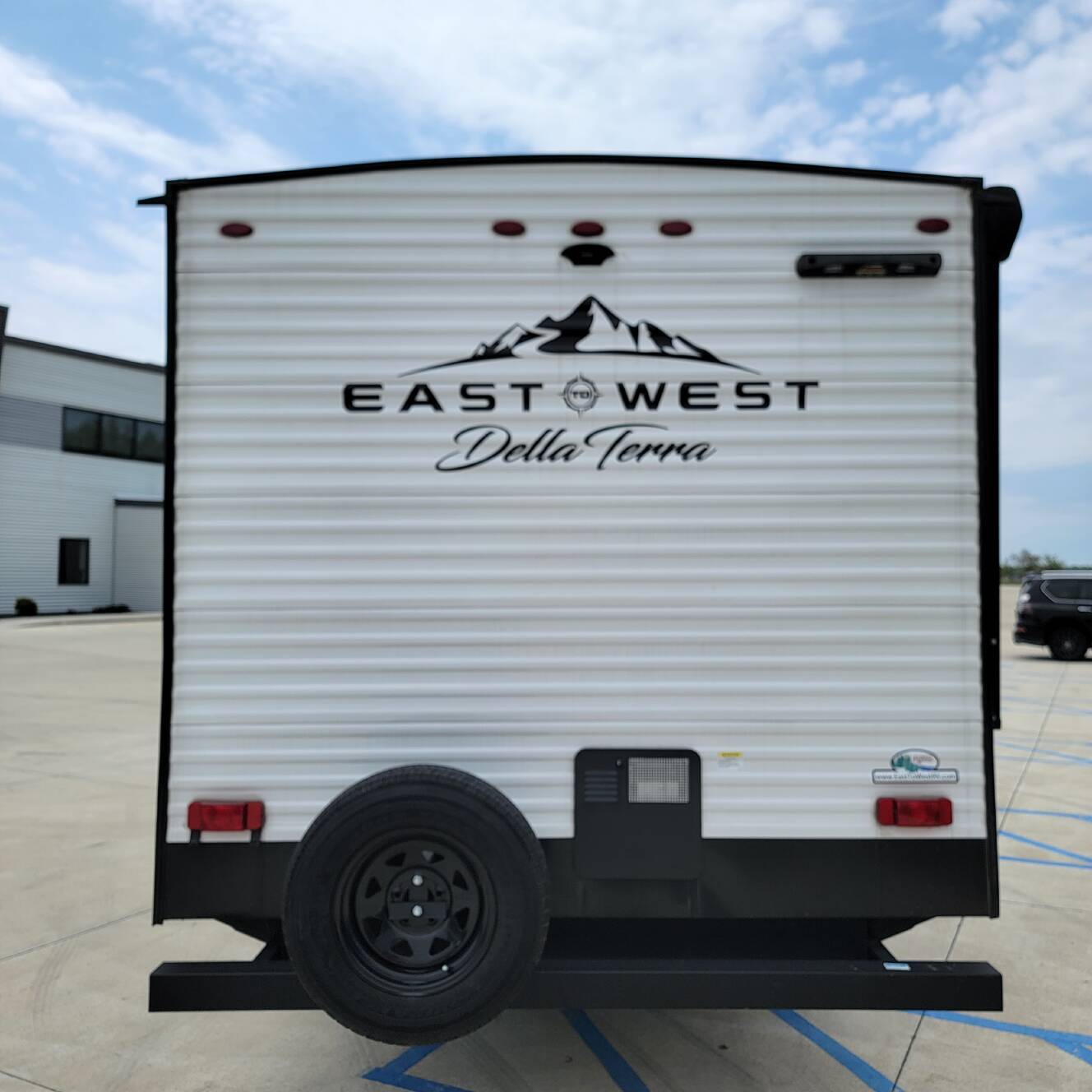 A photo of this 2023 East To West DELLA TERRA 180MB