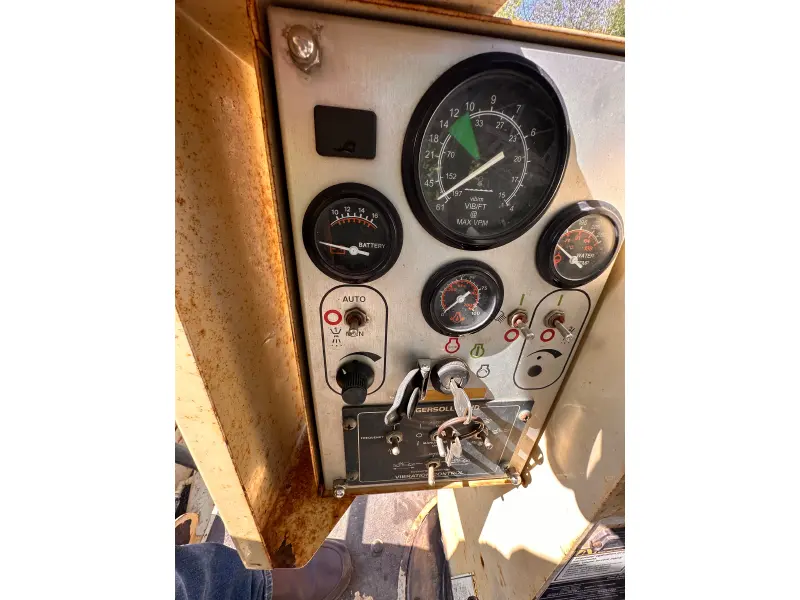 2006 INGERSOLL-RAND DD90HF