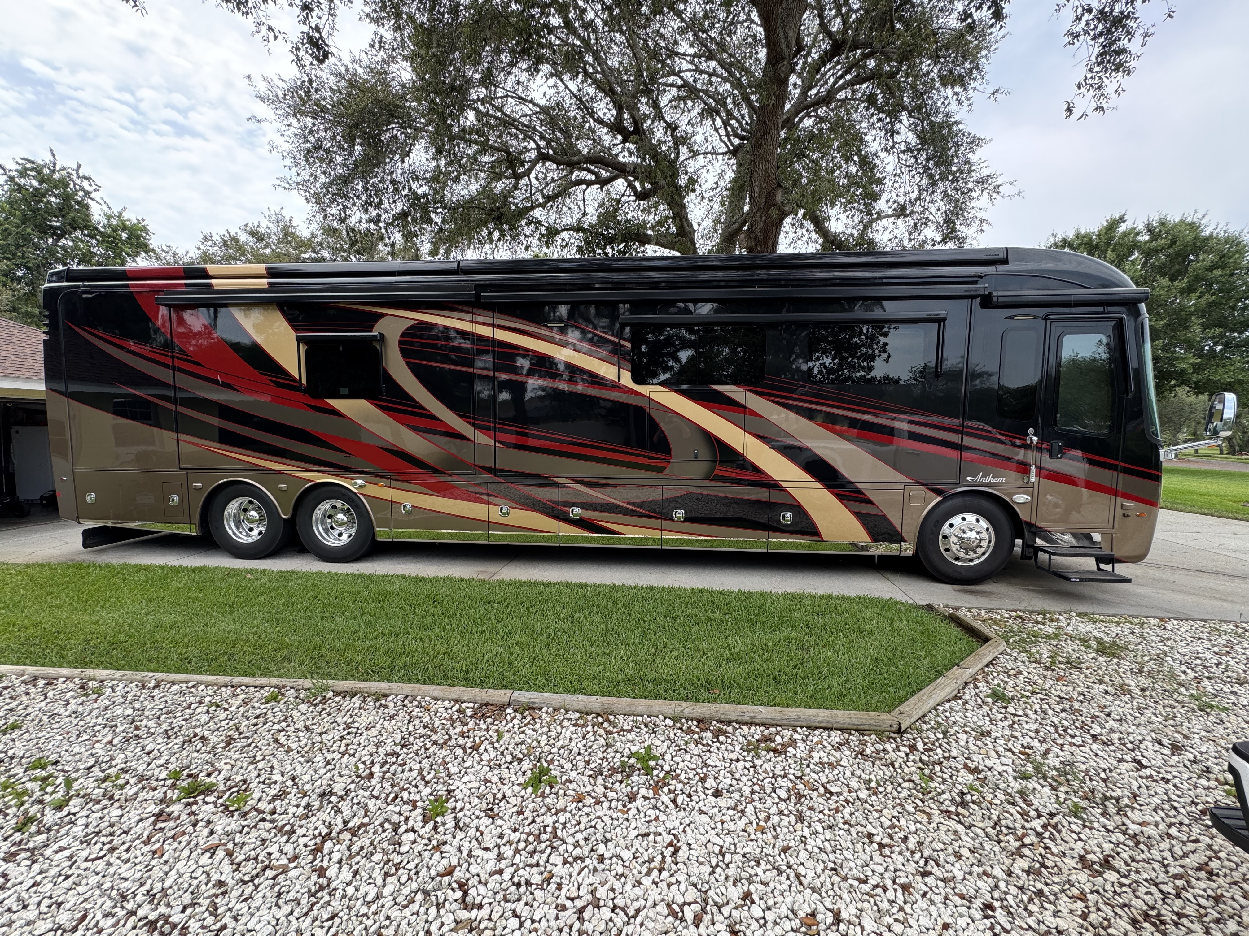 2019 Entegra Coach ANTHEM 44F in haines city FL