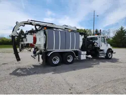 2011 FREIGHTLINER M2 106V w/Aquatech Combo Sewer Jetter, Vacuum, Hydro Excavator  