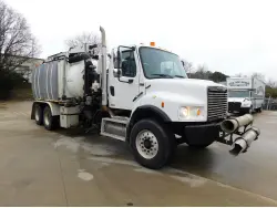 2011 FREIGHTLINER M2 106V w/Aquatech Combo Sewer Jetter, Vacuum, Hydro Excavator  
