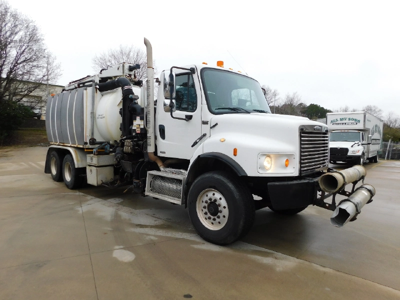 2011 FREIGHTLINER M2 106V w/Aquatech Combo Sewer Jetter, Vacuum, Hydro Excavator  