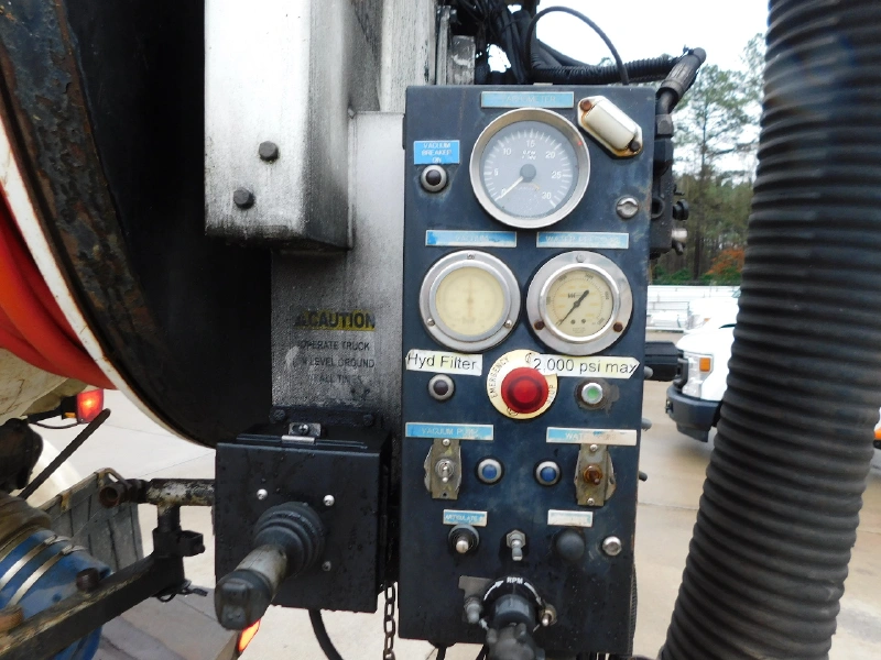 2011 FREIGHTLINER M2 106V w/Aquatech Combo Sewer Jetter, Vacuum, Hydro Excavator  