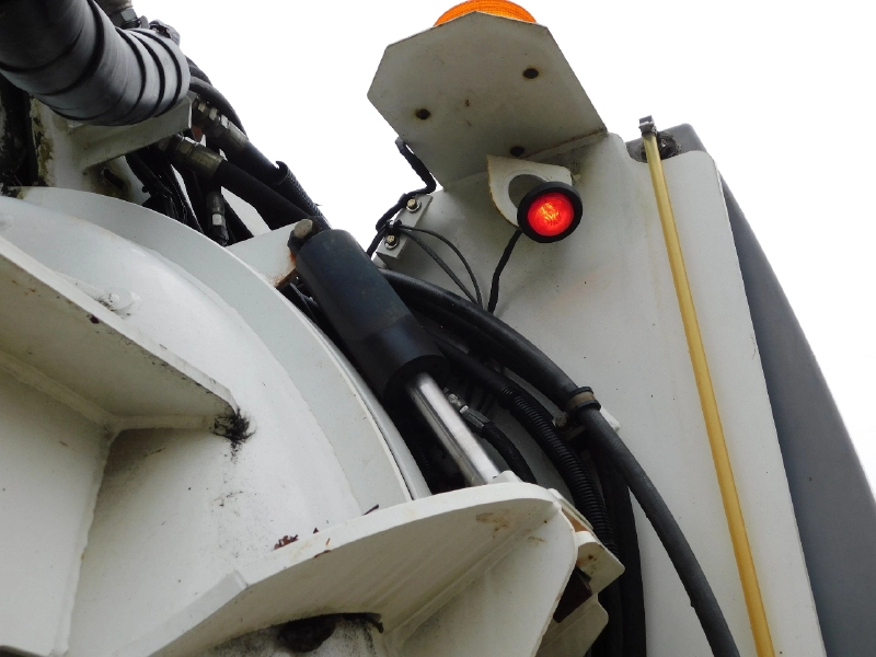 2011 FREIGHTLINER M2 106V w/Aquatech Combo Sewer Jetter, Vacuum, Hydro Excavator  