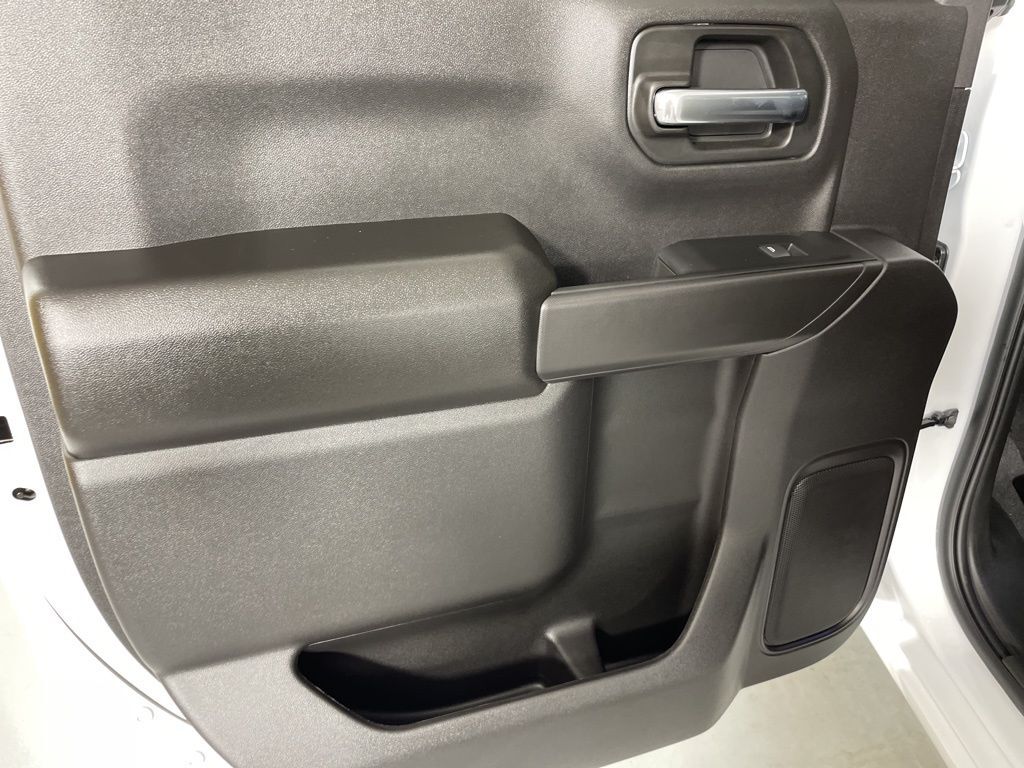 2026 Chevrolet Silverado 1500 Custom Trail Boss photo 6