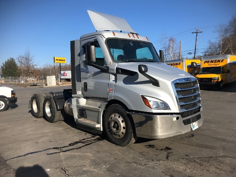 2020 FREIGHTLINER CASCADIA 116 in Norfolk, VA