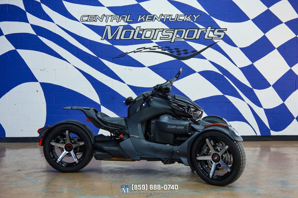 【中古】PETROLPICS Can-Am 中古】PETROLPICS Can-Am TAJIMA Used Car Mall/中古車 | 在庫