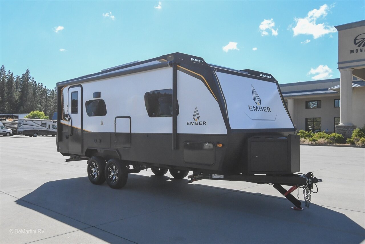 2022 Ember Overland Series 201FBQ in grass valley CA