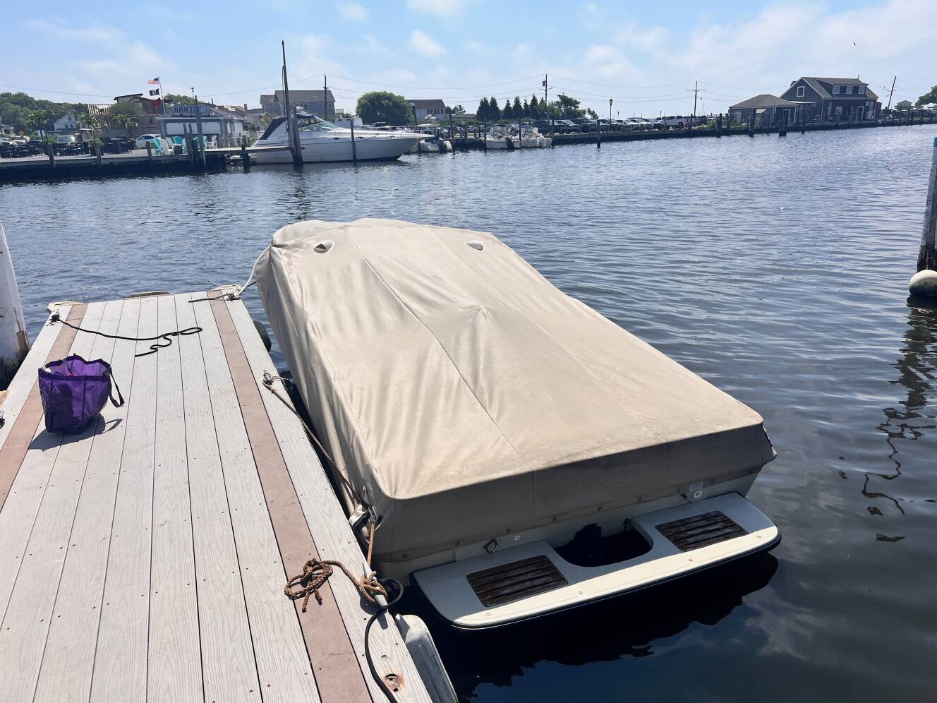 A photo of this 1983 Boston Whaler Gtx 18